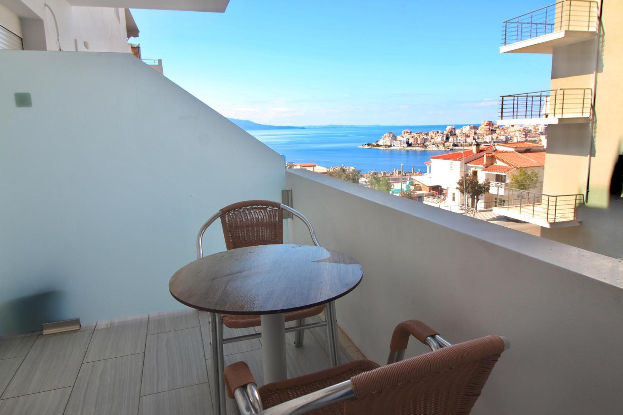 Sela Apartments Саранде Екстериор снимка