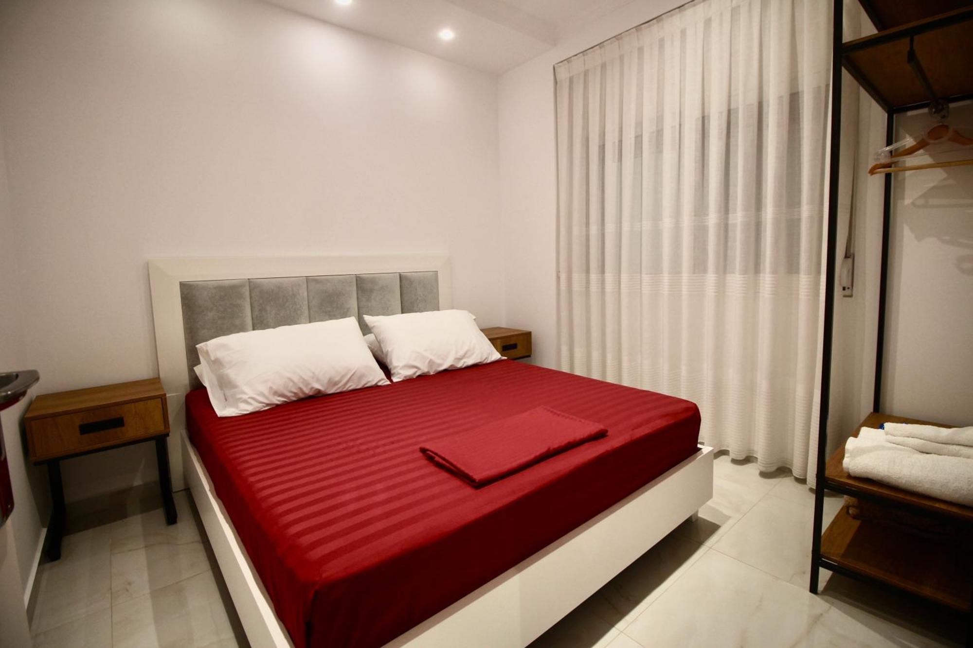 Sela Apartments Саранде Екстериор снимка