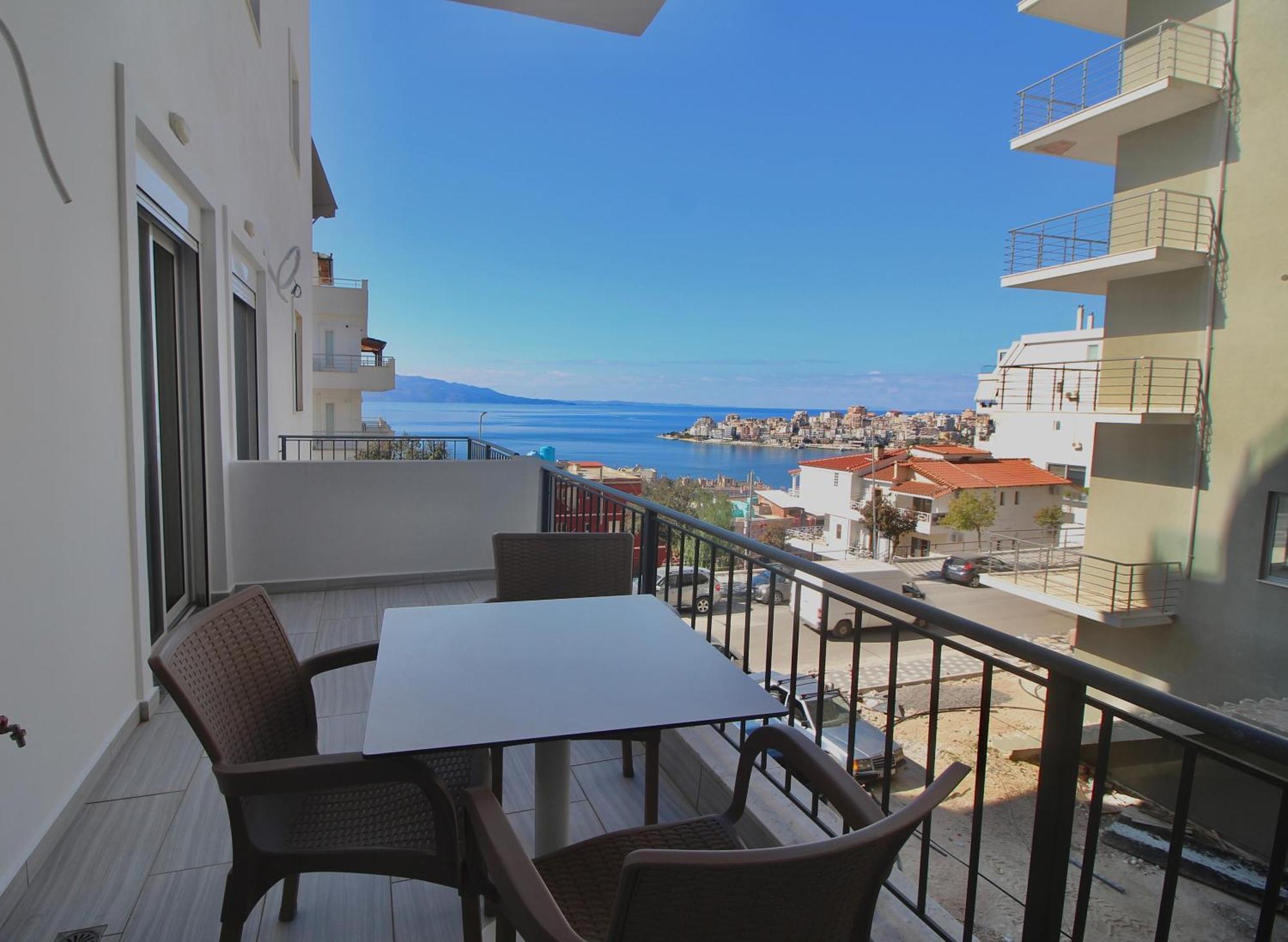 Sela Apartments Саранде Екстериор снимка