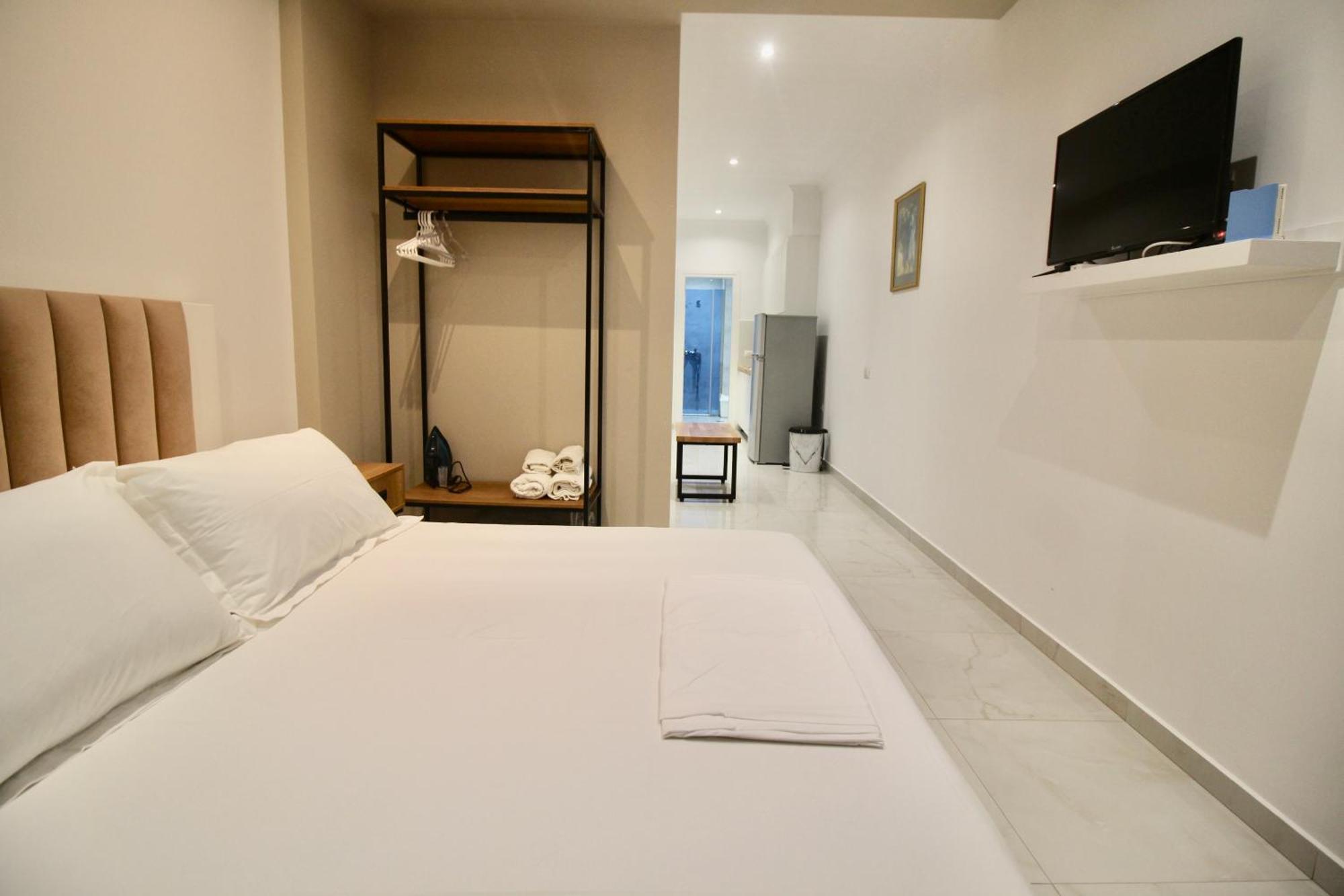 Sela Apartments Саранде Екстериор снимка